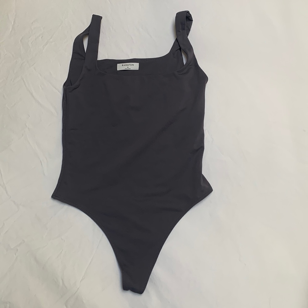 Aritzia Babaton bodysuit